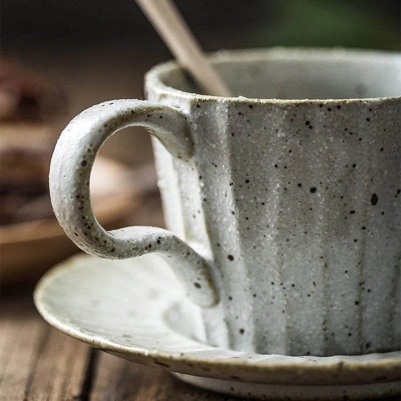 Vintage | Tasse mit Untersetzer
